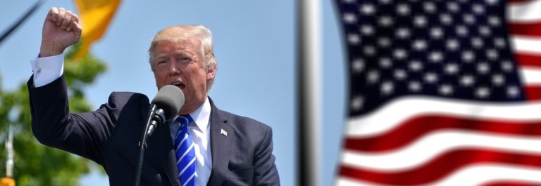 Trump obtiene 3.6 mil millones de dólares