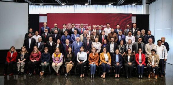 Ariadna Montiel firma convenio para el bienestar de los mexicanos