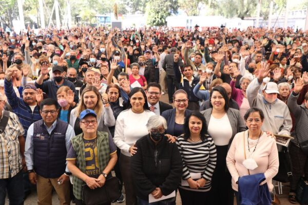 Ariadna Montiel garantiza una vejez digna en Azcapotzalco