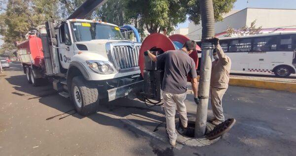 Mediante labores de desazolve SACMEX, prevé inundaciones