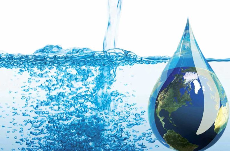 Agua cotiza en Bolsa y demanda preservación urgente