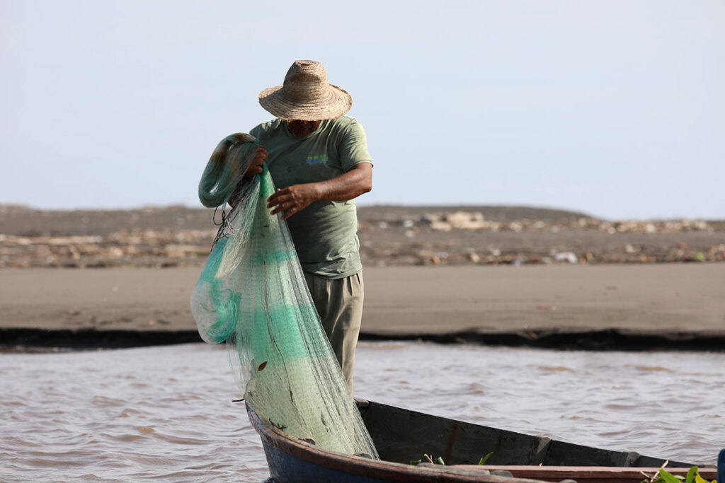 Pesca artesanal y ecoturismo impulsan el desarrollo en Baja California: Daniel Madariaga Barrilado
