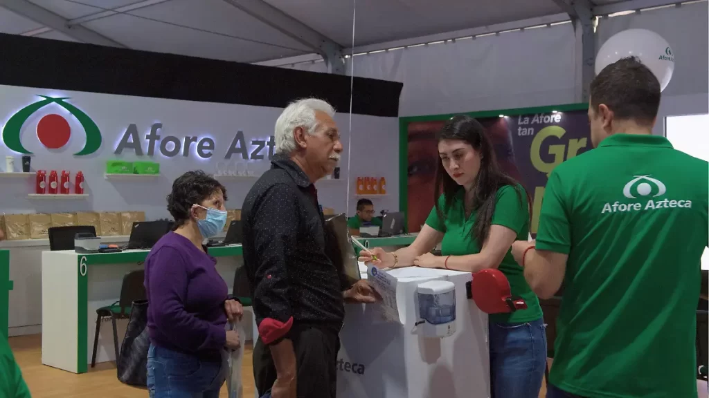 Afore Azteca fortalece educación previsional en México