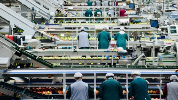 Alejandro Martínez Araiza impulsa piso laboral justo en Norteamérica