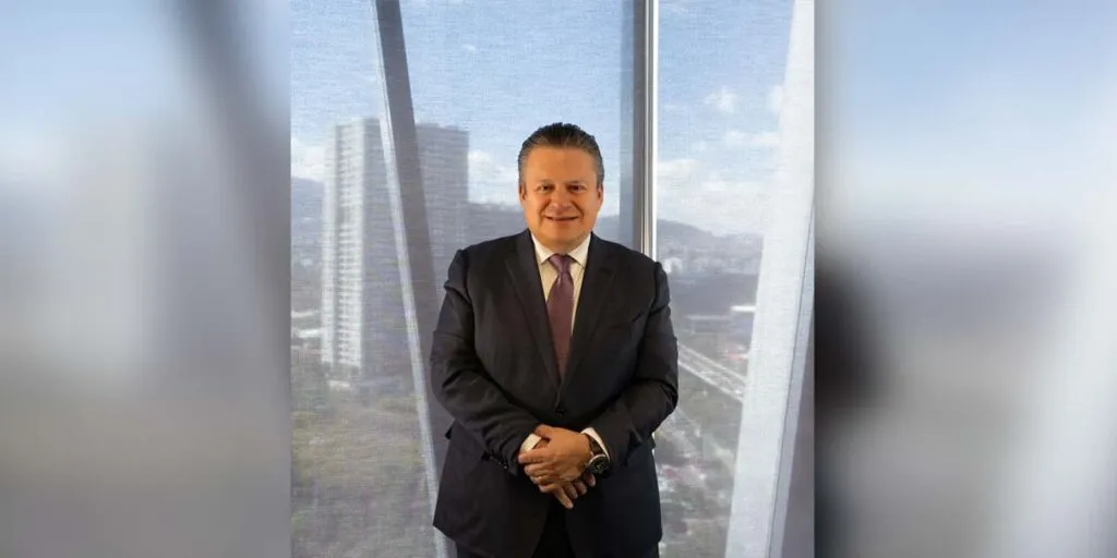 México se integra al IIA global bajo liderazgo de Javier Ferrer