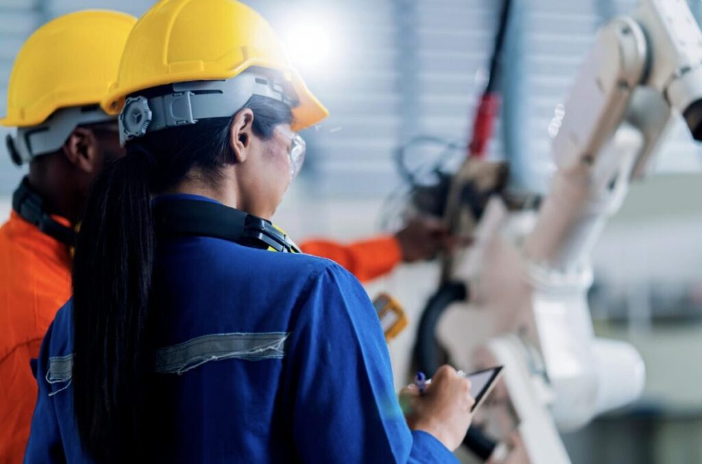 Nesim Issa Tafich moderniza y proyecta a Grupo SIMSA