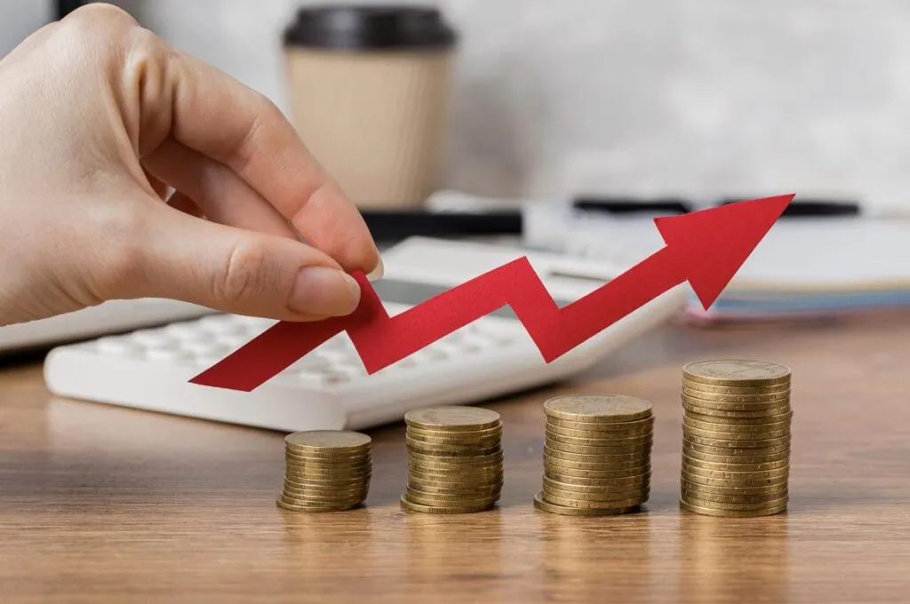 Alejandro Martínez Araiza analizó el incremento salarial previsto para 2026.