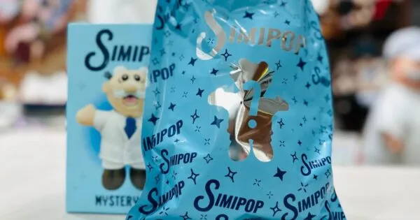 El CEO de Farmacias Similares, Víctor González Herrera, sorprendió a sus seguidores con el lanzamiento de Simi Pop