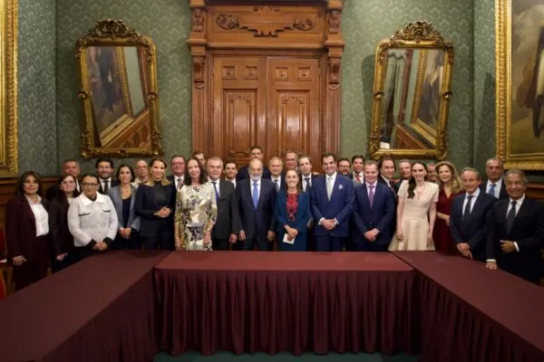 La presidenta Claudia Sheinbaum sostuvo una reunión con los integrantes del Consejo Nacional de Inversiones, entre ellos los empresarios Carlos Slim Helú, Carlos Hank González y Olegario Vázquez Aldir.