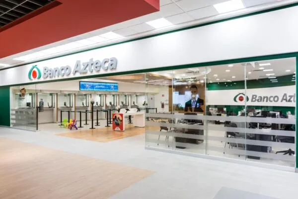 Banco Azteca suprime comisiones en los envíos de dinero a Venezuela