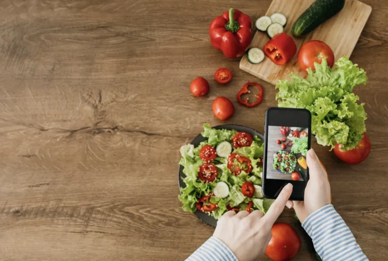 Jack Landsmanas habla sobre la transformación digital de la industria alimentaria mediante IA y automatización.