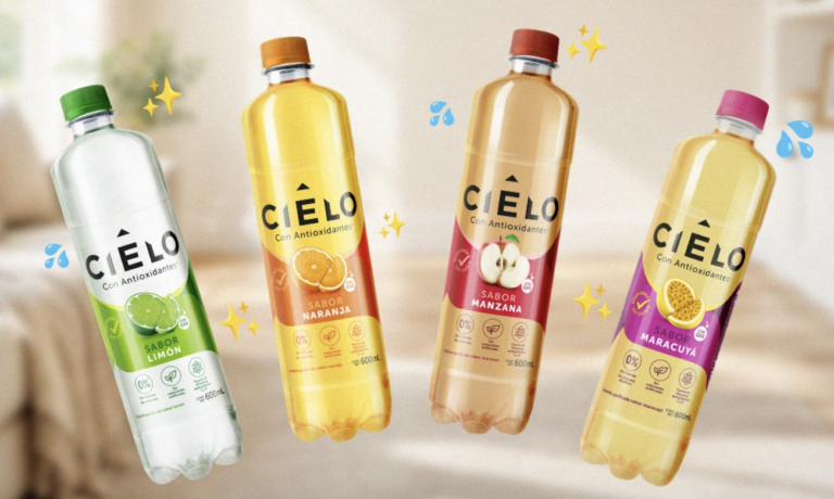 Productos del portafolio de AJEMEX que ilustran la diversificación de bebidas con atributos funcionales y propuestas diferenciadas.